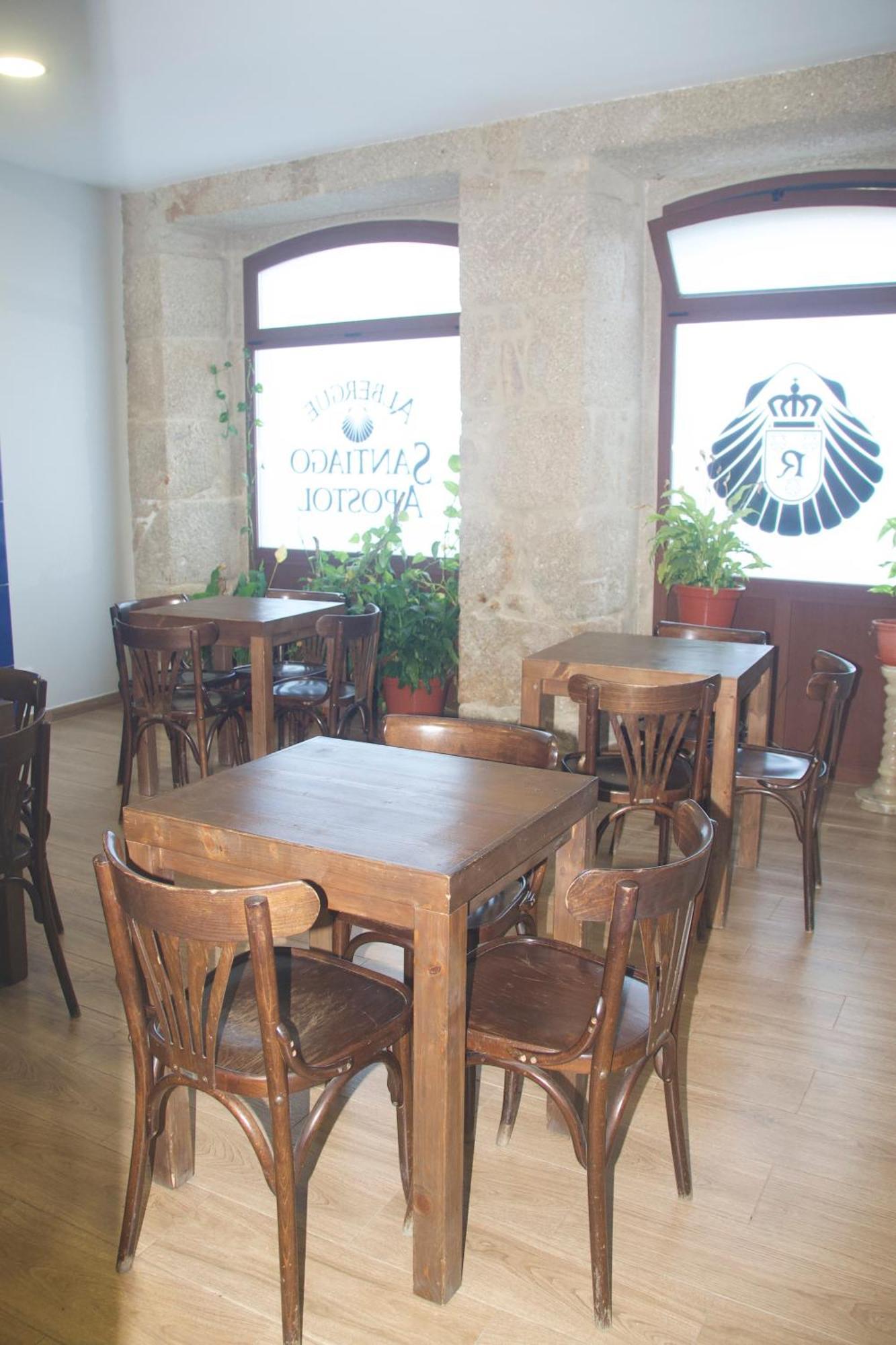 Albergue Parroquial Santiago Apostol De レドンデーラ エクステリア 写真
