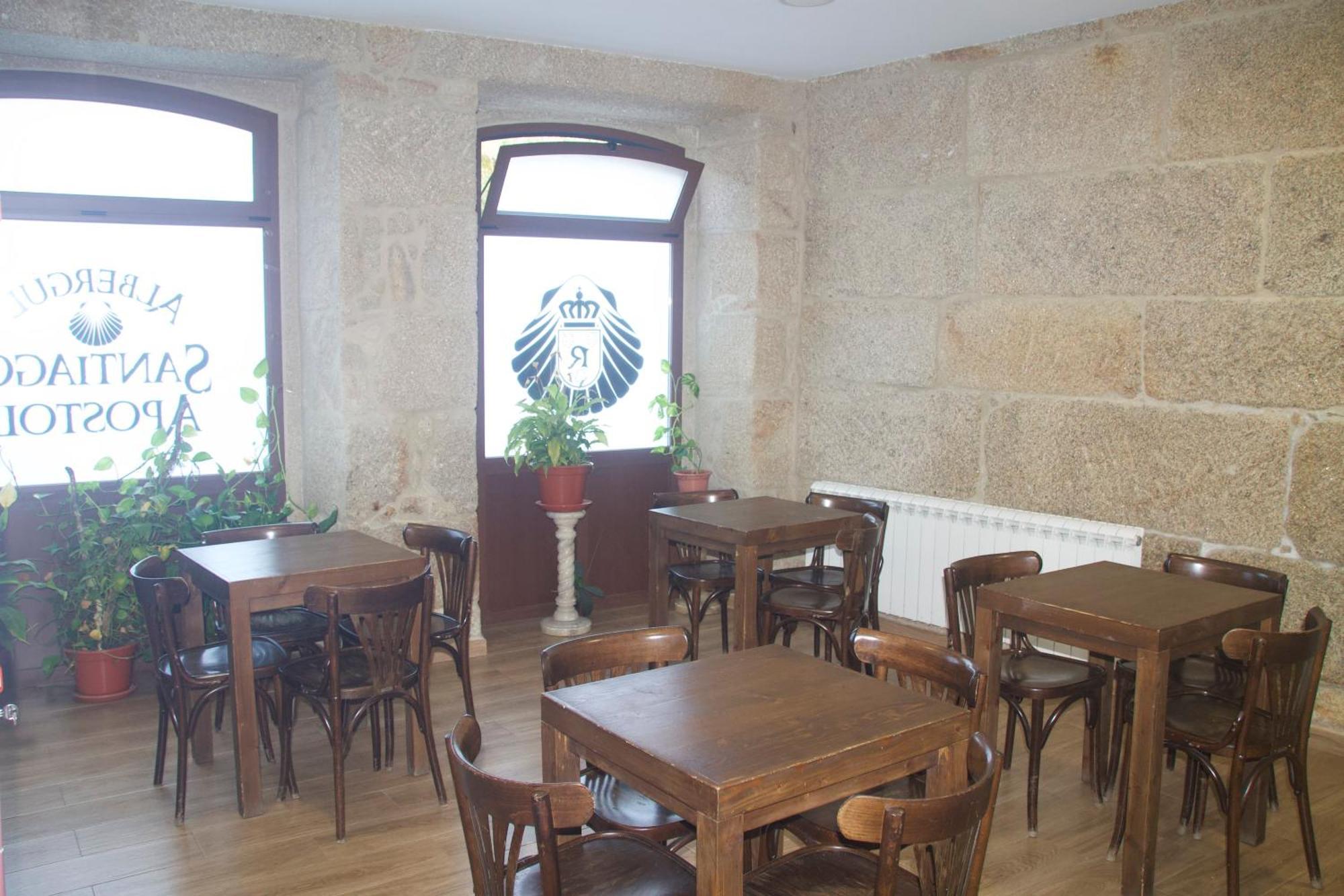 Albergue Parroquial Santiago Apostol De レドンデーラ エクステリア 写真